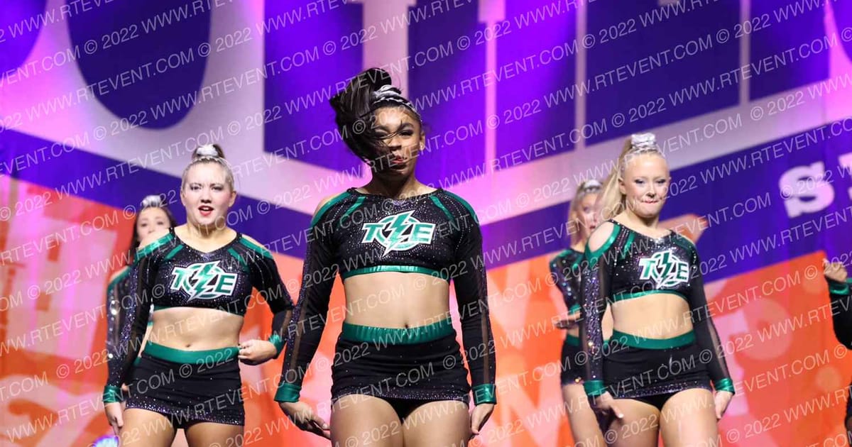 Thunder Extreme Zeus · Cheer Power Southern Nationals
