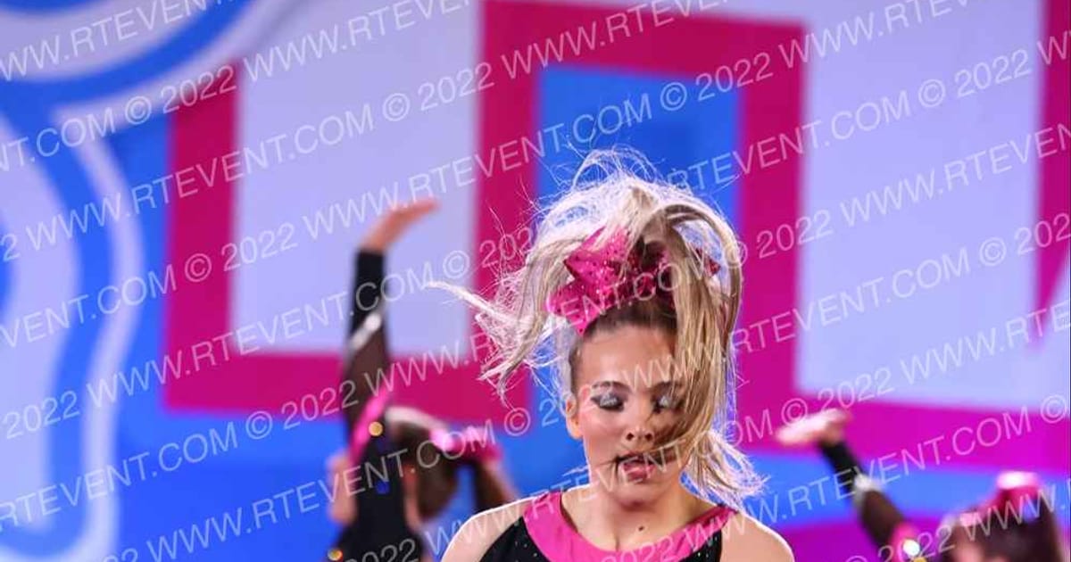 The Cheer Gems Onyx · Aloha Concord Showdown