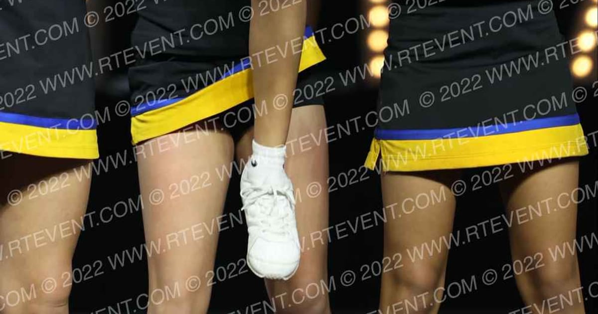 FULLERTON JV CHEER · YOUTH Nationals