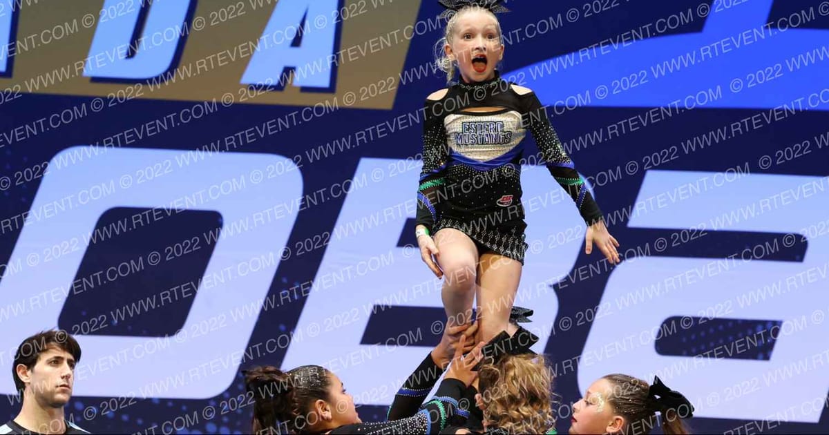 ESTERO MUSTANGS · YCADA Globals