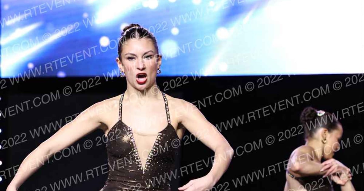 Dancin with Roxie Senior Small Jazz- Crazy In Love · JAMfest Dance Super Nationals