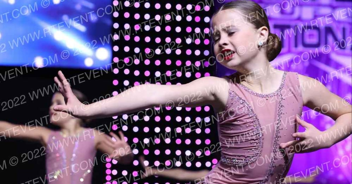 Dance Dynamics Mini Elite Large ContemporaryLyrical · JAMfest Dance Super Nationals