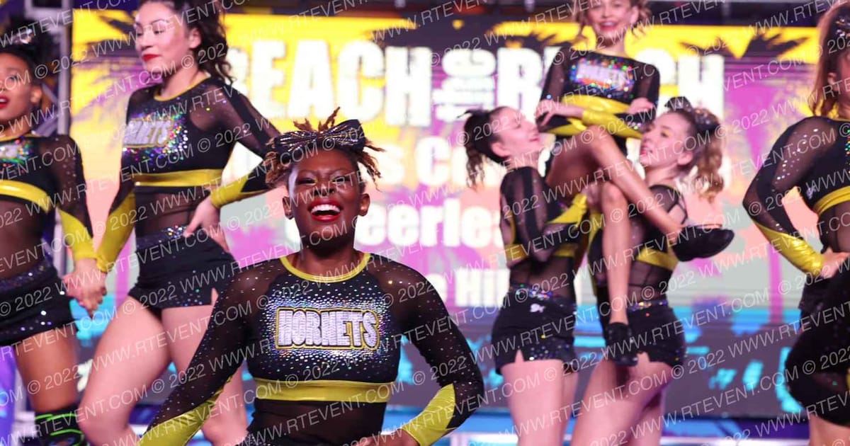 Hornets Competitive Cheerleading Lady Sting · ACDA Reach the Beach Rec NATIONALS