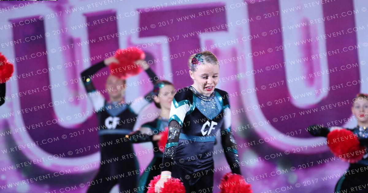 CheerForce TEN Senoritas of Ten · Heart of London University Nationals