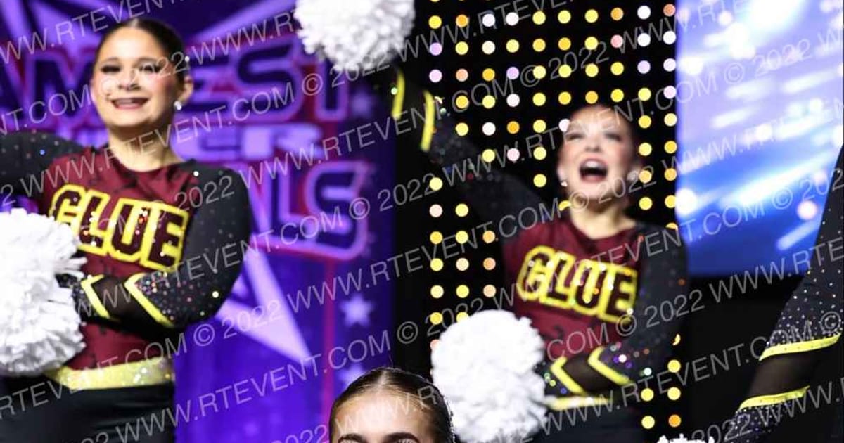 Innovate Dance Studio Senior Pom- Clue · JAMfest Dance Super Nationals