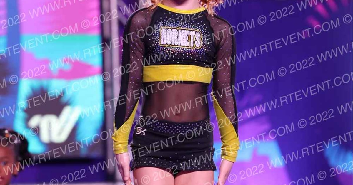 Hornets Competitive Cheerleading Little Honeys · ACDA Reach the Beach Rec NATIONALS
