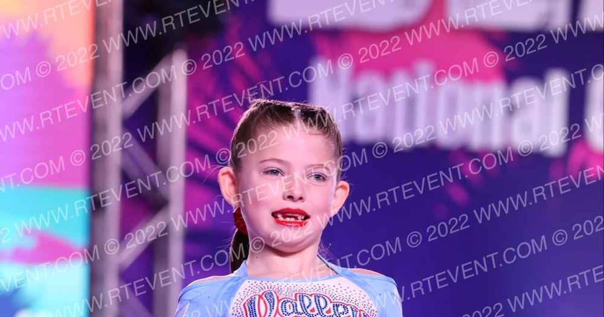Valley Cheer FLY GIRLS · ACDA Reach the Beach Rec NATIONALS
