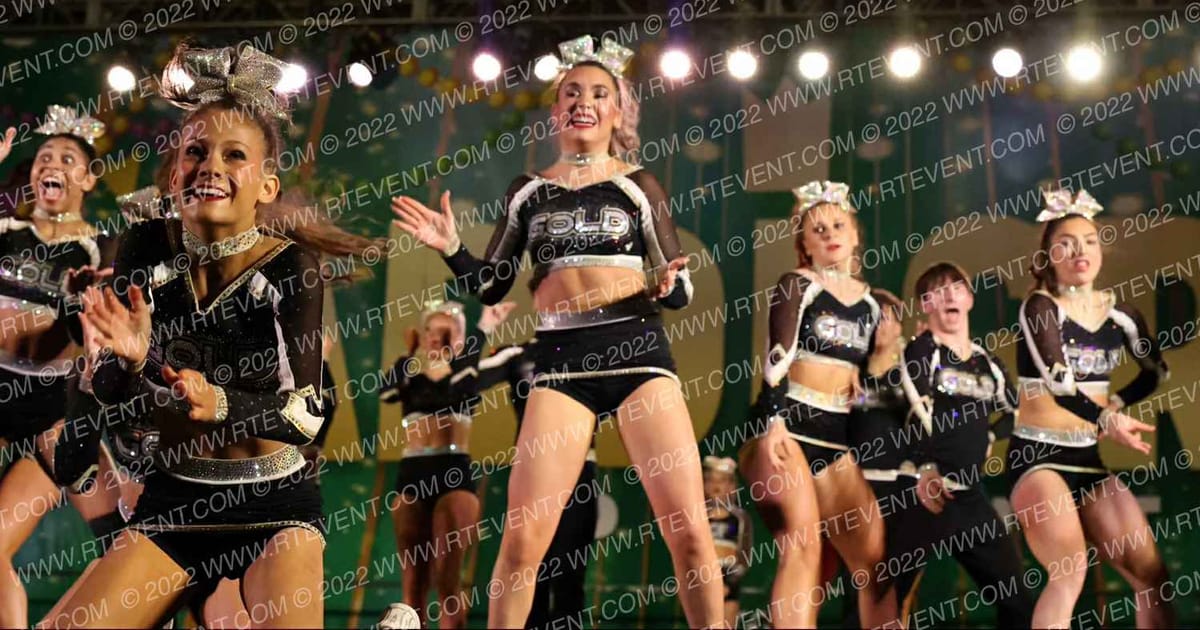 Louisiana Cheer Force Gold · Mardi Gras Biloxi Showdown