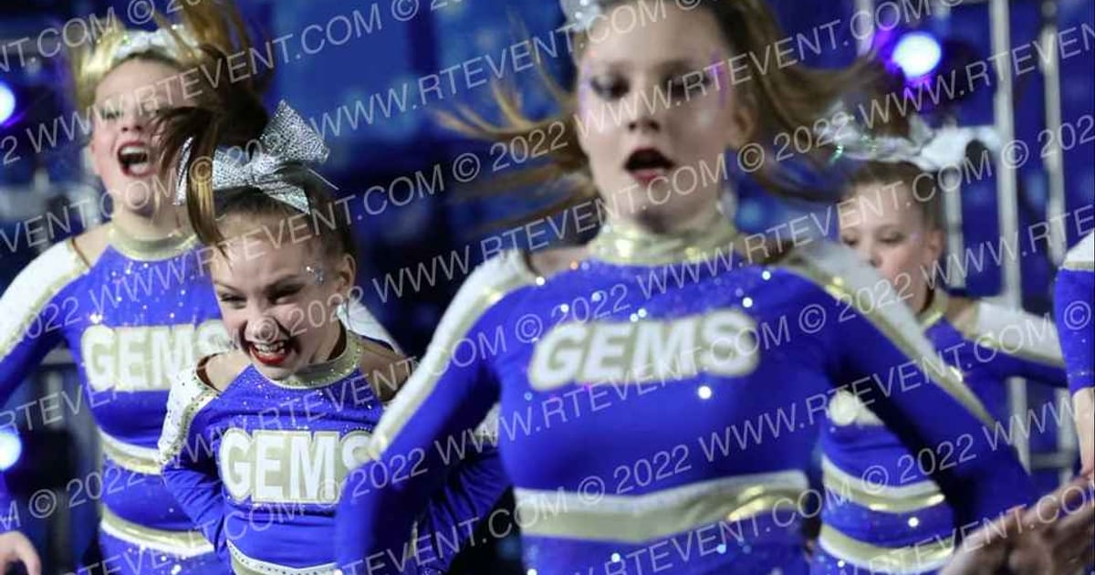 Gold Medal Gems Smoky Quartz · Spirit Sports Kansas City Nationals