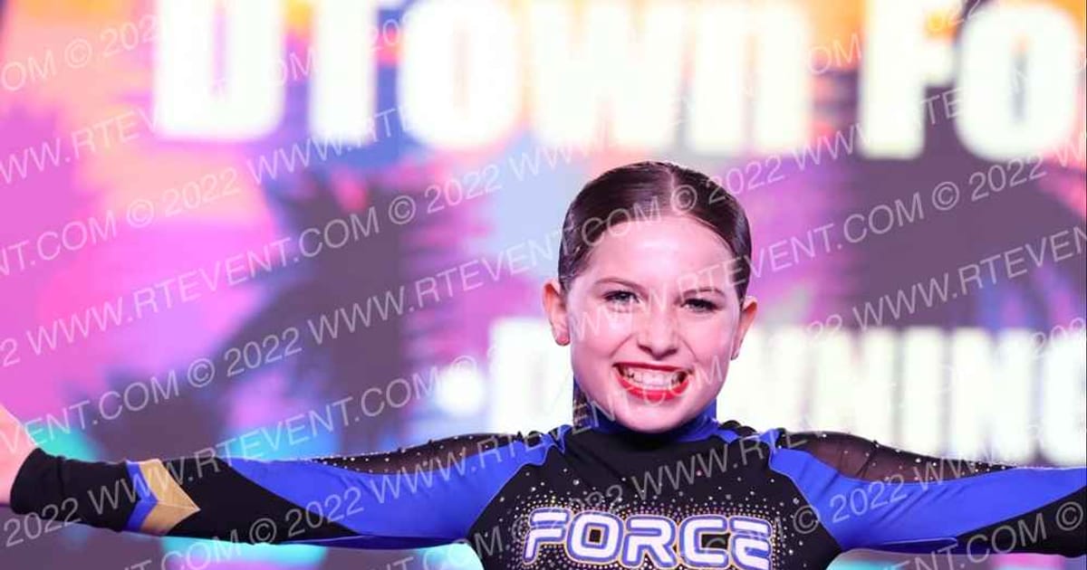 DTown Force Cheer DTOWN FORCE ROYALS · ACDA Reach the Beach Rec NATIONALS