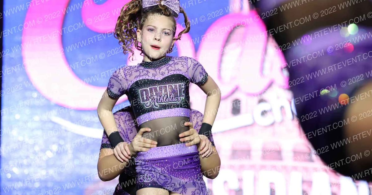 Divine Athletics Cheer Obsidian · Coastal at the Capitol