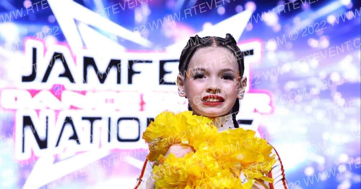 Beavercreek Dance Team Beavercreek Minis Pom · JAMfest Dance Super Nationals