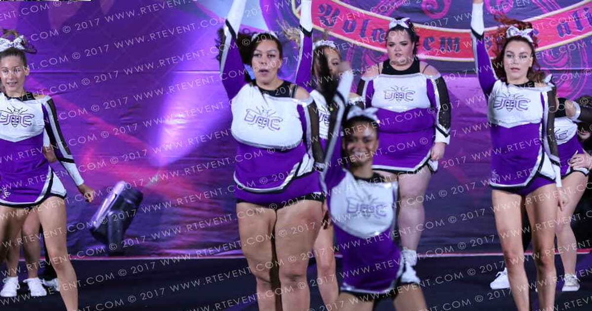 University of Manchester Cheerleaders Amethyst · Heart of London University Nationals