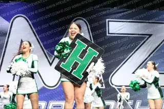 NOGALES VARSITY CHEER