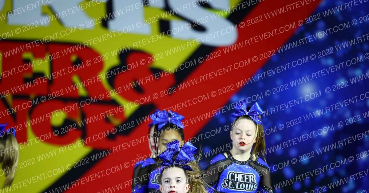 Cheer St Louis Halos · Spirit Sports Kansas City Nationals