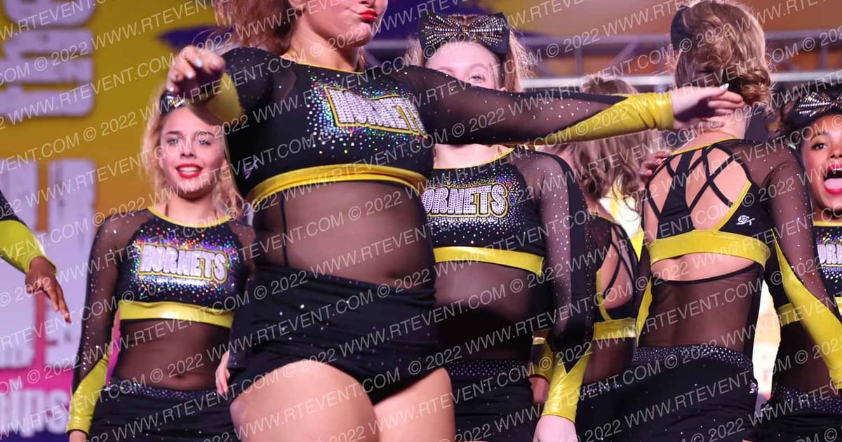 Hornets Competitive Cheerleading Lady Sting · ACDA Reach the Beach Rec NATIONALS