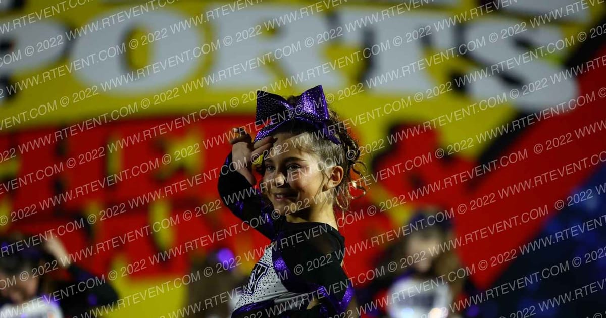 Dynasty Cheer Lady Legacy · Spirit Sports Kansas City Nationals