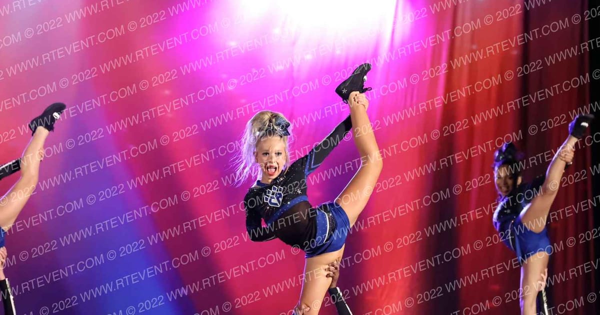 Cheer Athletics - Ft. Worth BombKatz · American Legacy Fort Worth FIXED