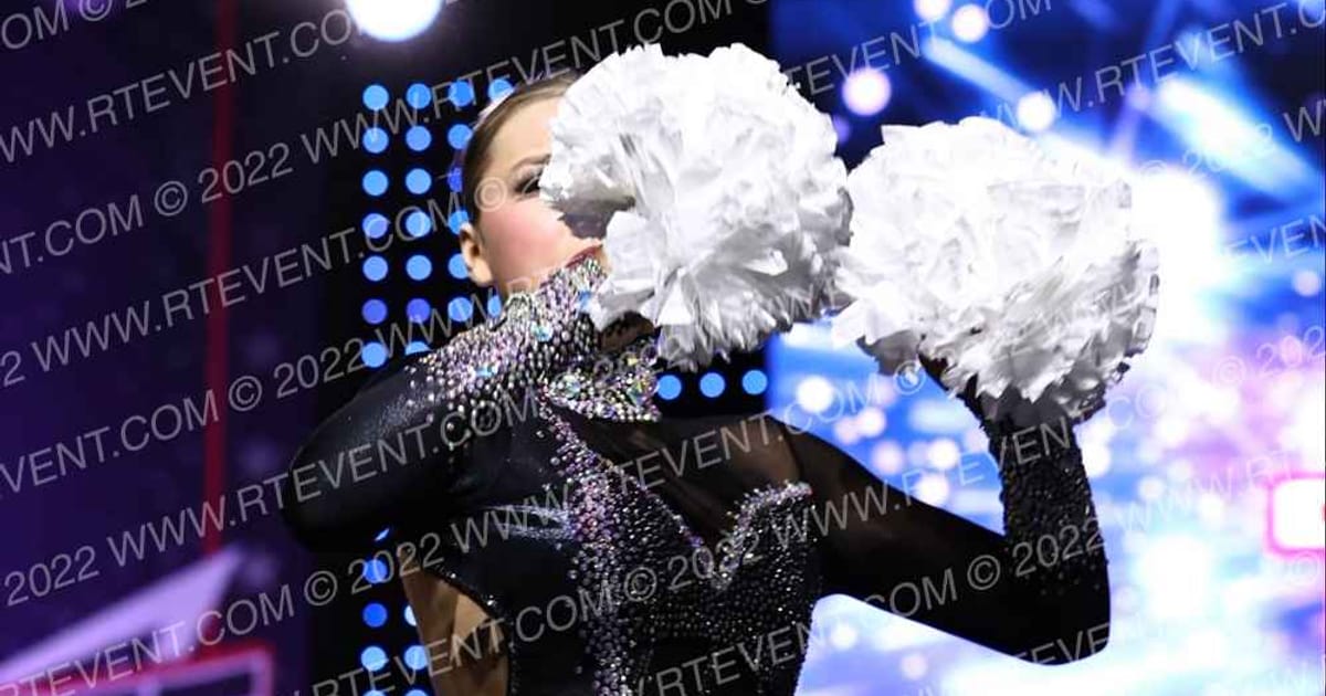 Dance Dynamics JW Large Pom · JAMfest Dance Super Nationals