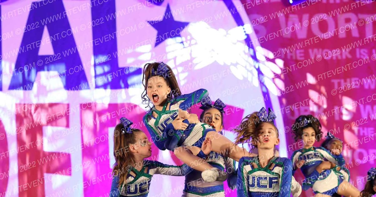 University Cheer Force SNOW · NCA Roseville Showdown