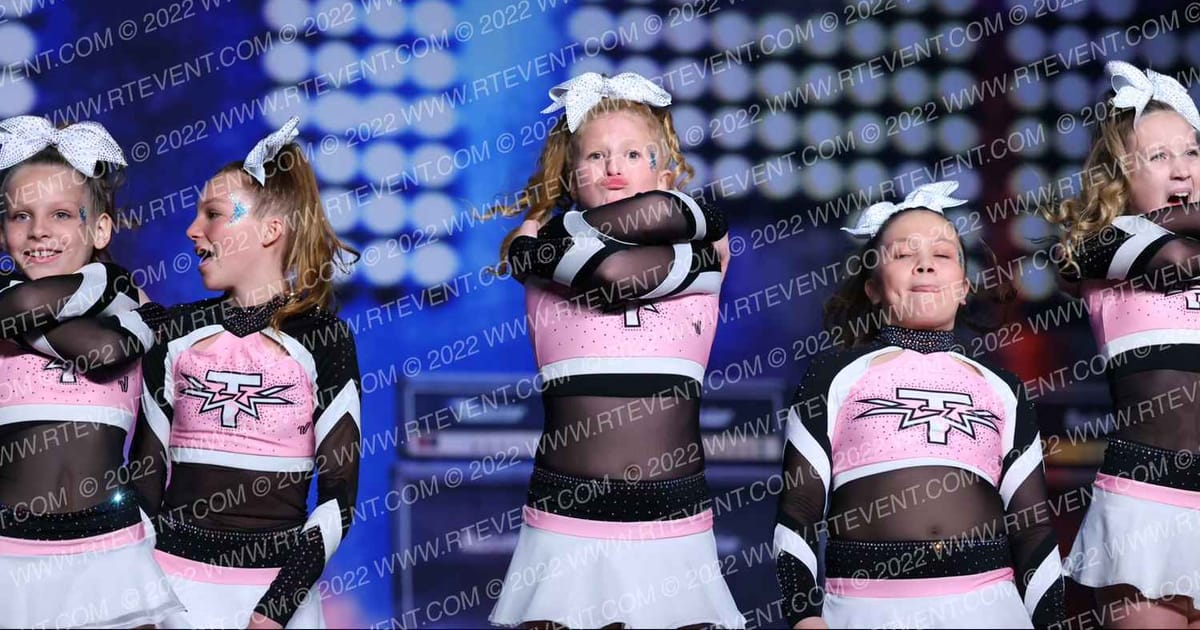 Triple Threat All Starz Pink Poison · Rockstar Rockin Rockies