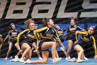 DERRY WOLVERINES