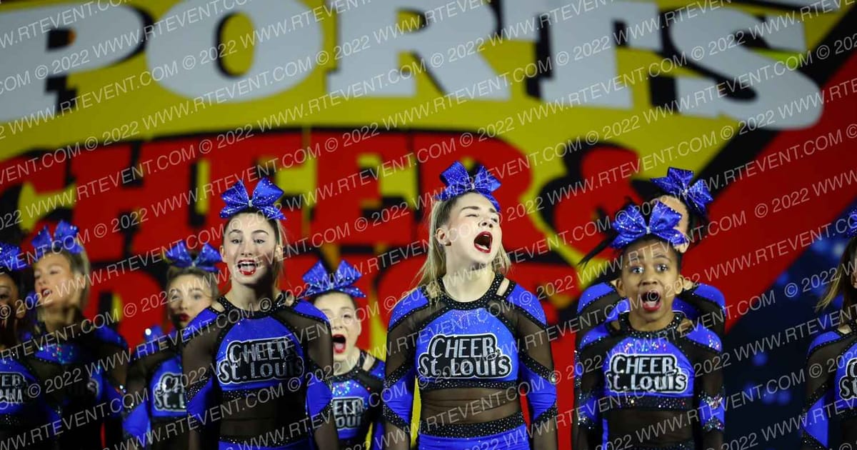 Cheer St Louis Reign · Spirit Sports Kansas City Nationals