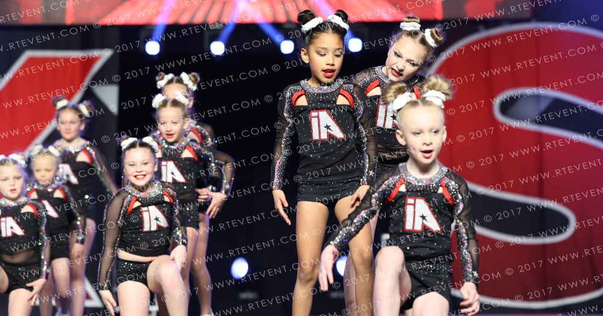 iNFiNiTi Athletics Little Dippers · CHEERAPALOOZA