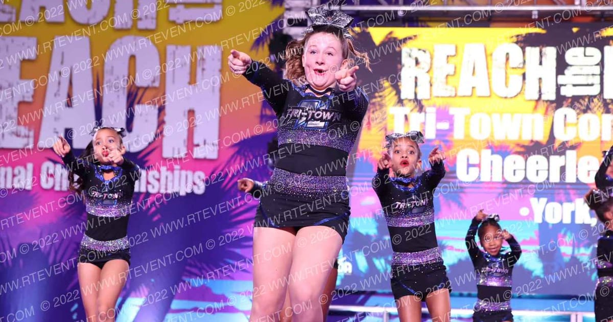 Tri-Town Competitive Cheerleading Cyclones · ACDA Reach the Beach Rec NATIONALS