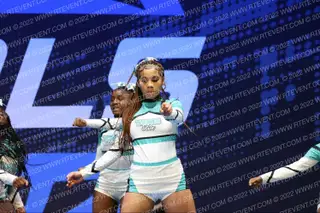 POMPANO TIGERS ELITE BANTAM CLAW CRUSHERS CHEER