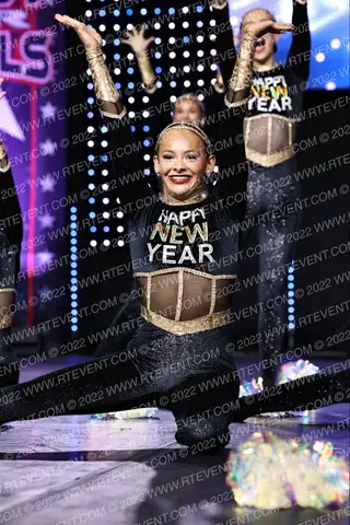 Dance Mania Open Pom