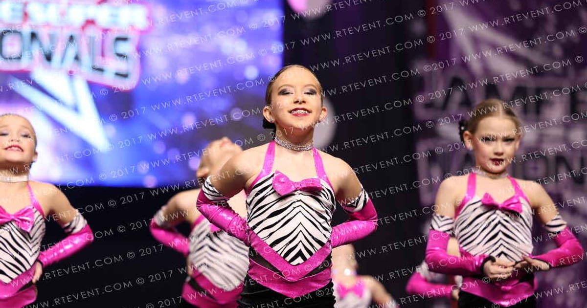 Star Performance Centre Mini Pom Large · JamFest Dance Super