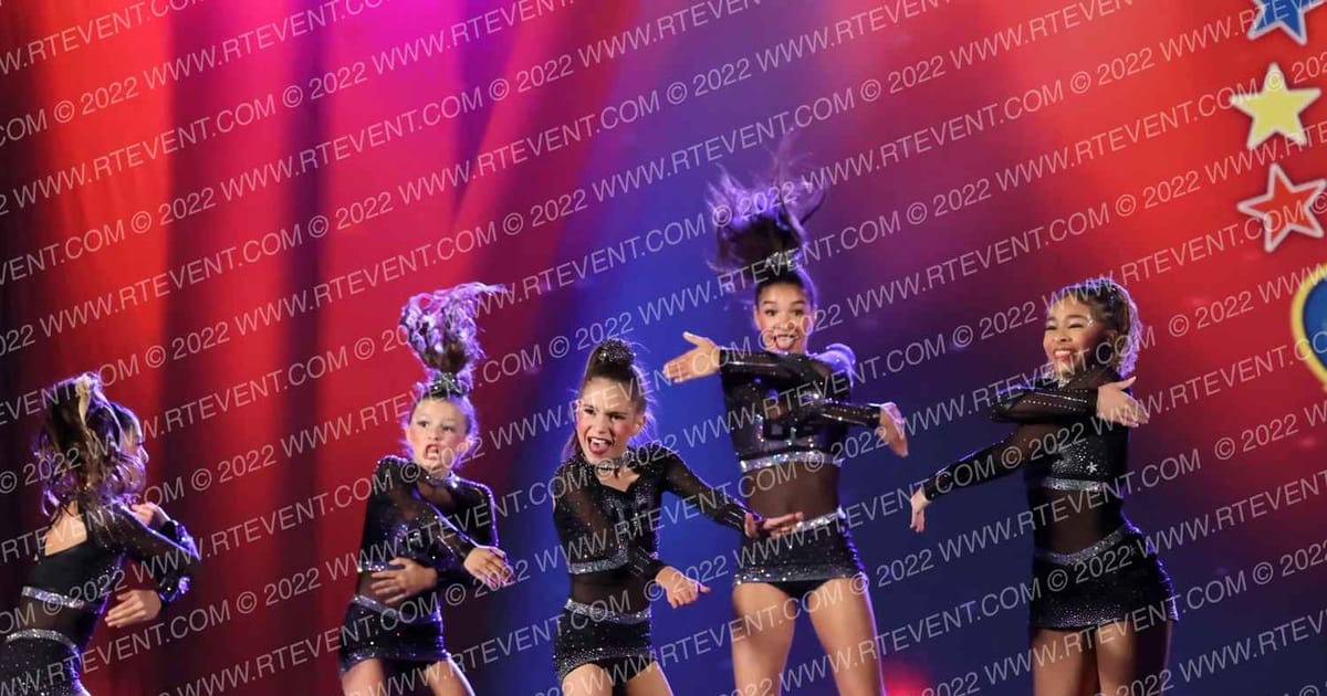 United Elite Cheer RIOT · American Legacy Fort Worth FIXED