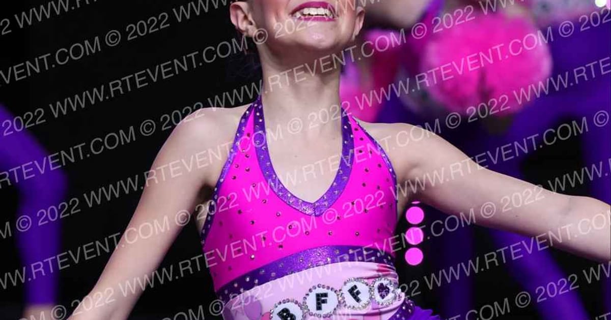 Studio 22 Mini All Star Small Pom · JAMfest Dance Super Nationals