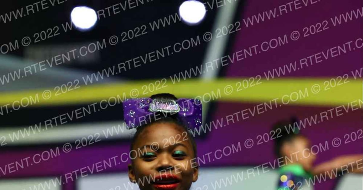 Florida Twisters Twisted Sistahs · Cheersport Super Nationals