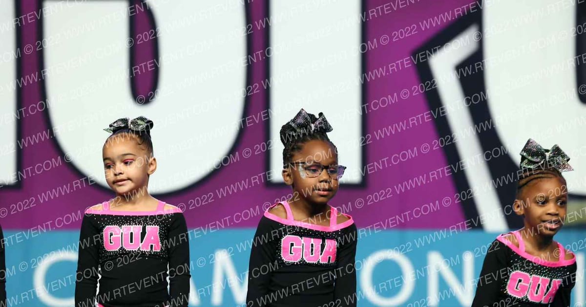 GU Allstars CHIC'S TINY ANGELS · Cheersport Super Nationals