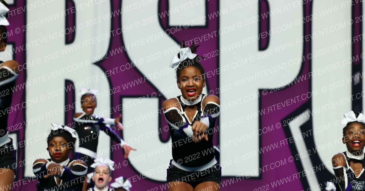 A-Towne Athletics Elite Diamonds · Cheersport Super Nationals