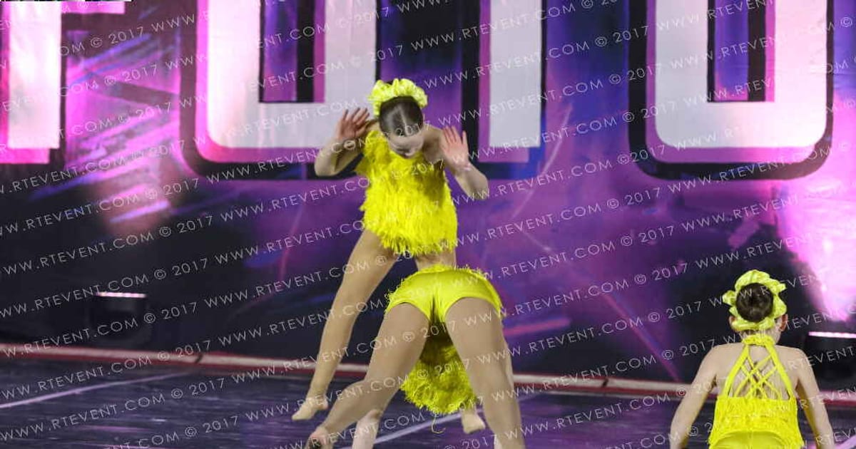 MCR DANCE and CHEER ACADEMY Sapphire · Heart of England and UK Uni Nationals