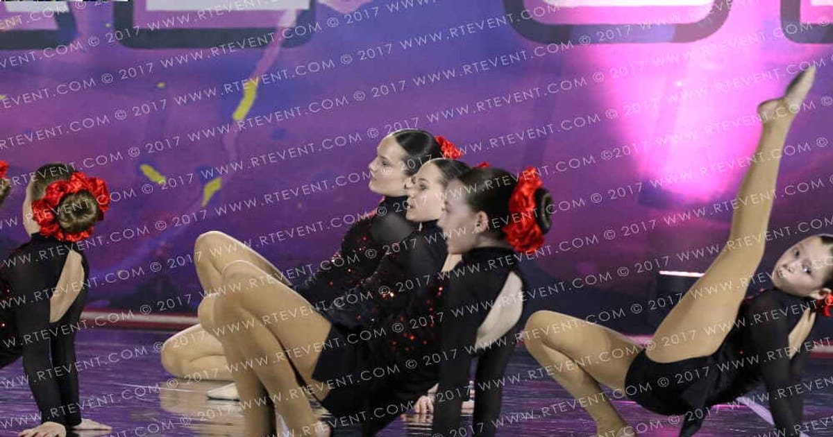 MCR DANCE and CHEER ACADEMY Topaz · Heart of England and UK Uni Nationals