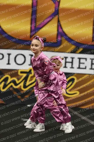 Dance Vibe Studio Inc. Tiny NOVICE Hip Hop