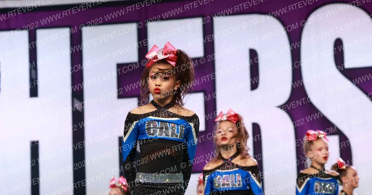 The California All Stars-Las Vegas Cosmos · Cheersport Super Nationals