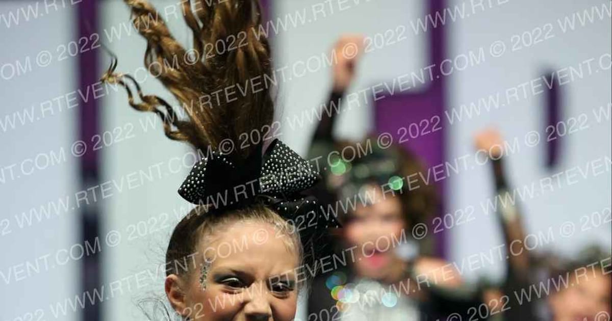 Bremen Steel Sports Titanium · Cheersport Super Nationals