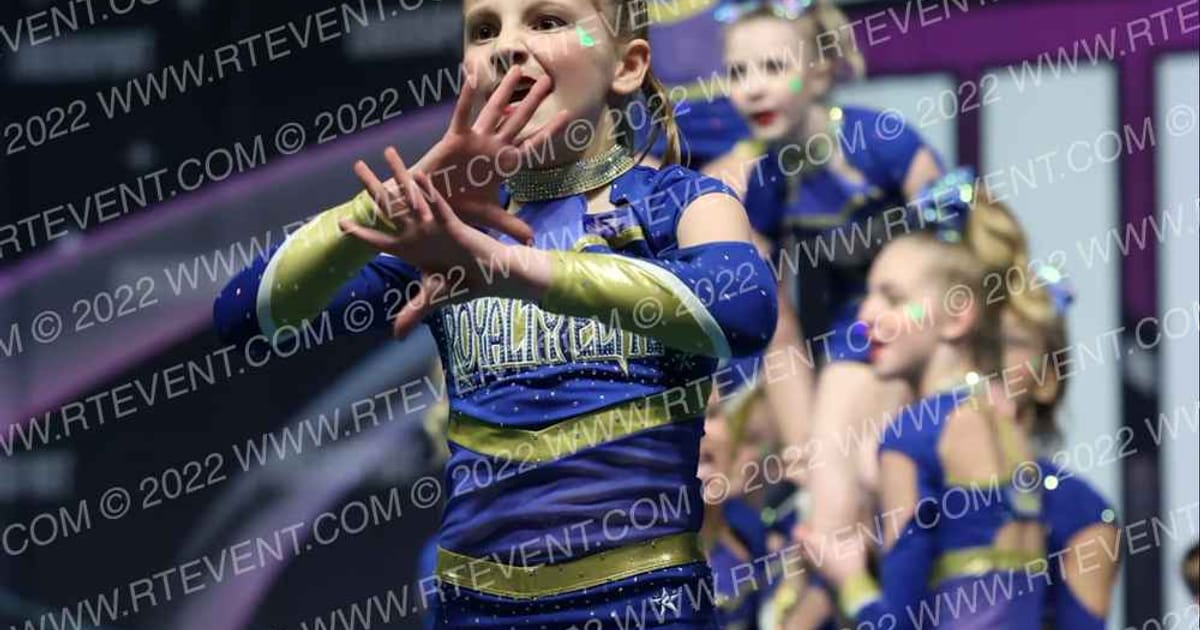 Royalty Elite LLC Bombshells · Cheersport Super Nationals