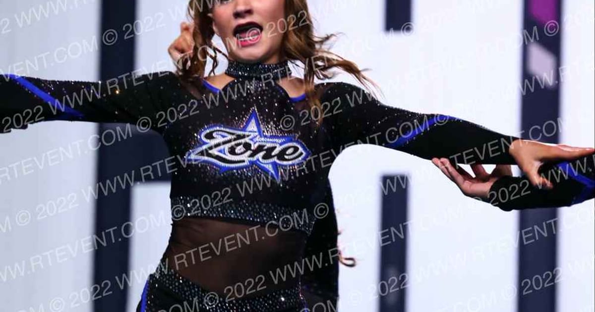 Zone Cheer All-Stars Bombshells · Cheersport Super Nationals