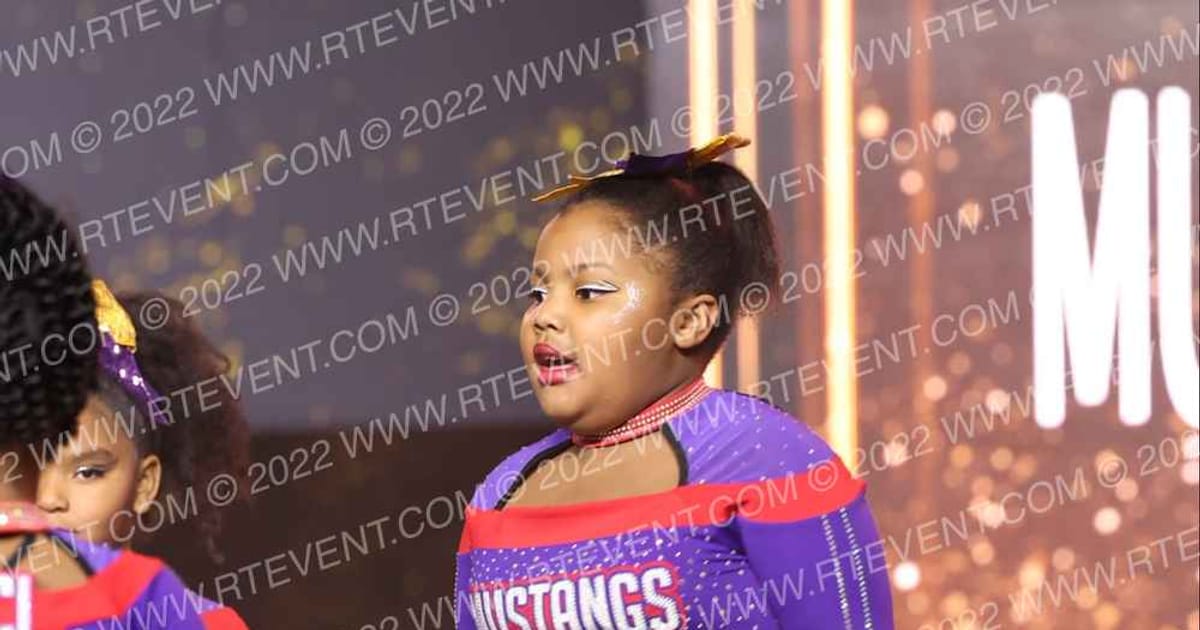 The Cheer Institute Mustangs · Gold Rush Chicago