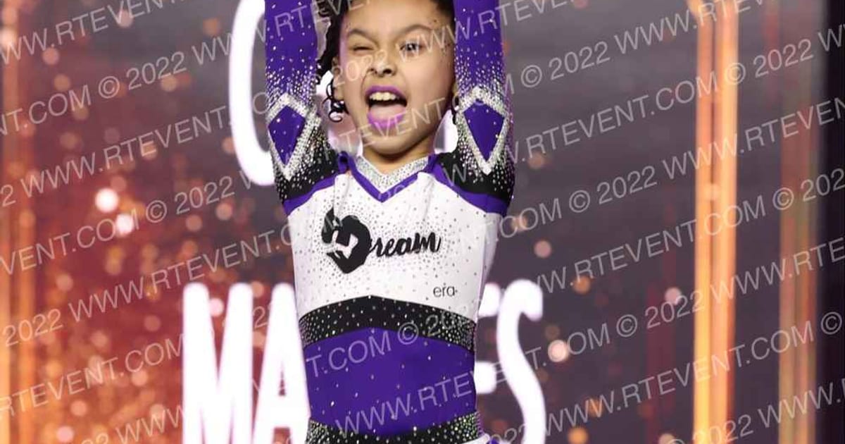 Dream Allstar Cheer Marines · Gold Rush Chicago