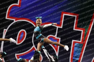 Hailstorm Cheer Blizzard