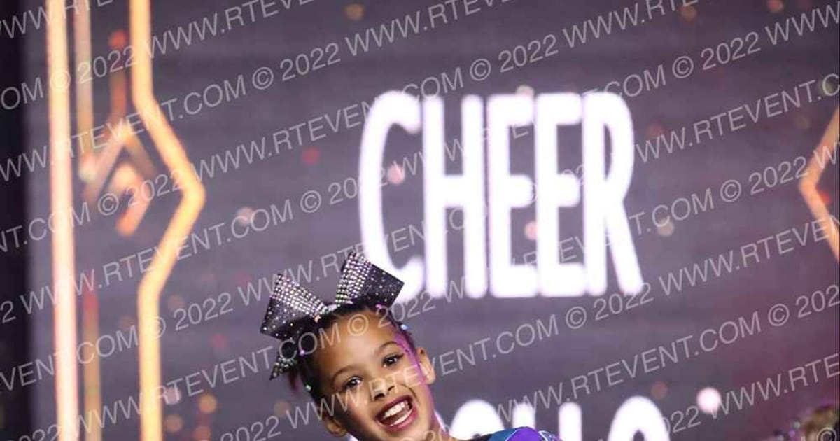 Northstar Cheer Apollo · Gold Rush Chicago