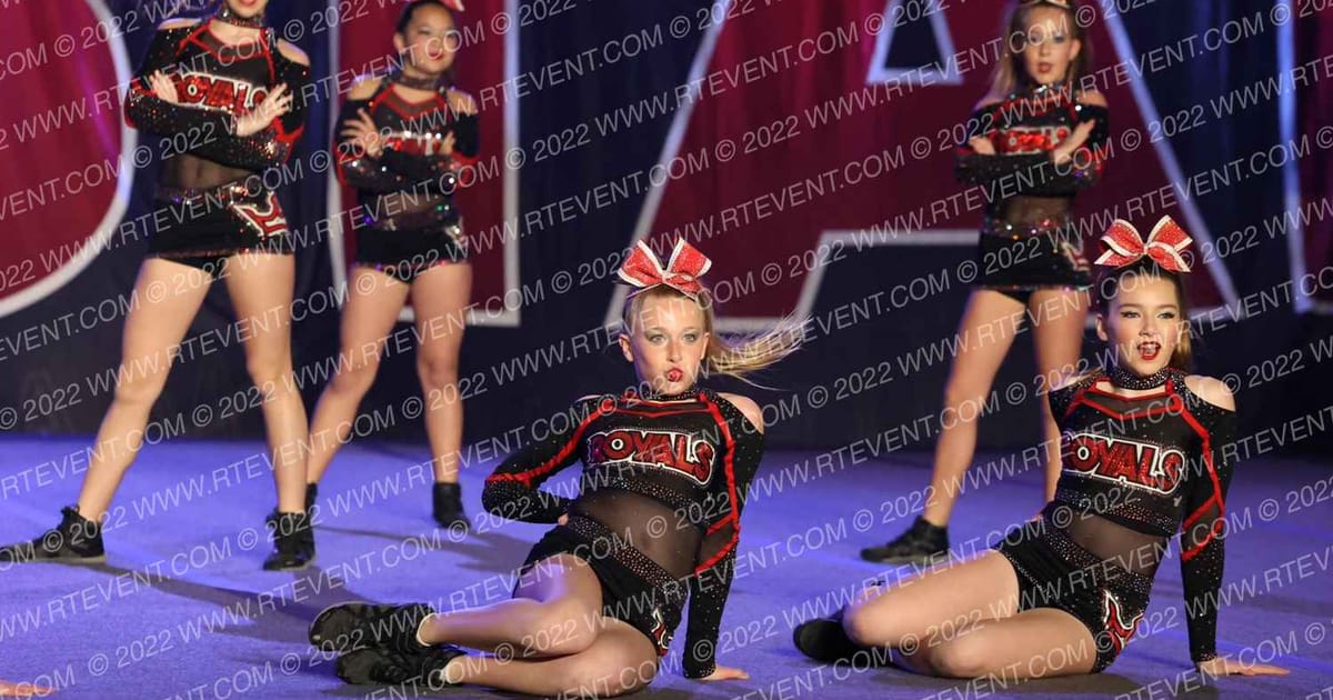 AZ Royals Majesty · CheerAPalooza