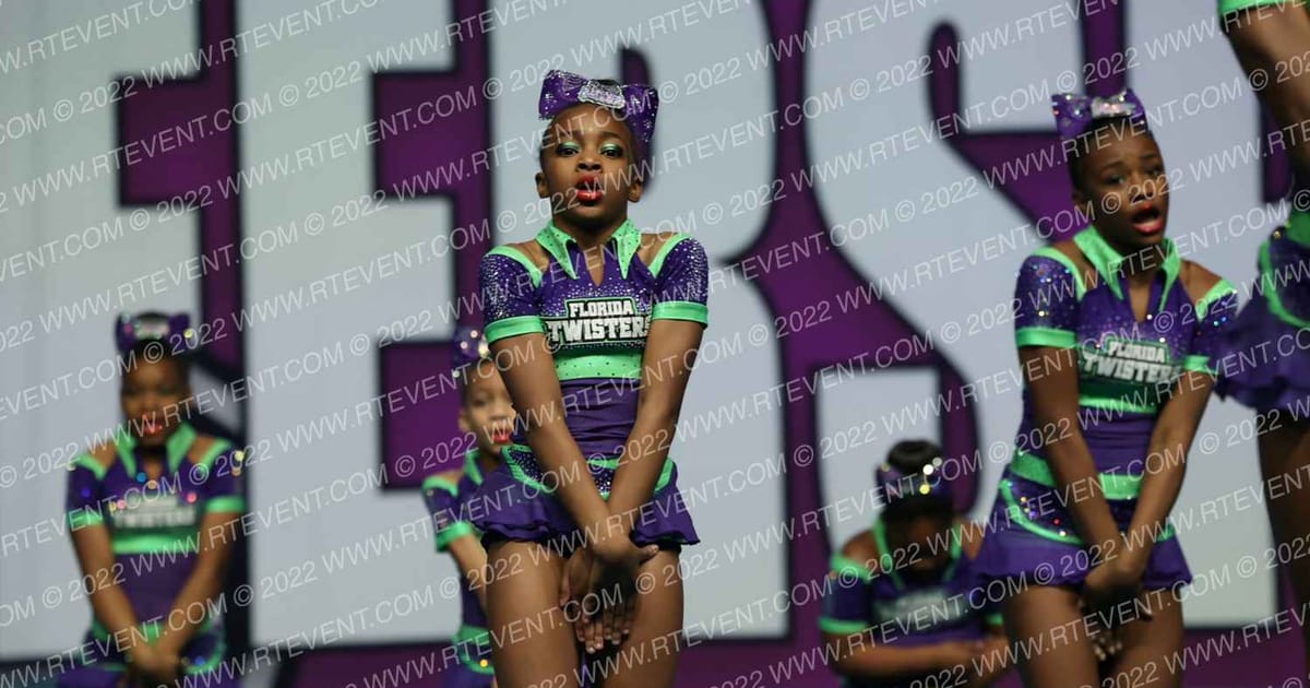 Florida Twisters Twisted Ladies · Cheersport Super Nationals